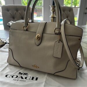EUC🌹Coach Mercer Cream Leather Handbag
